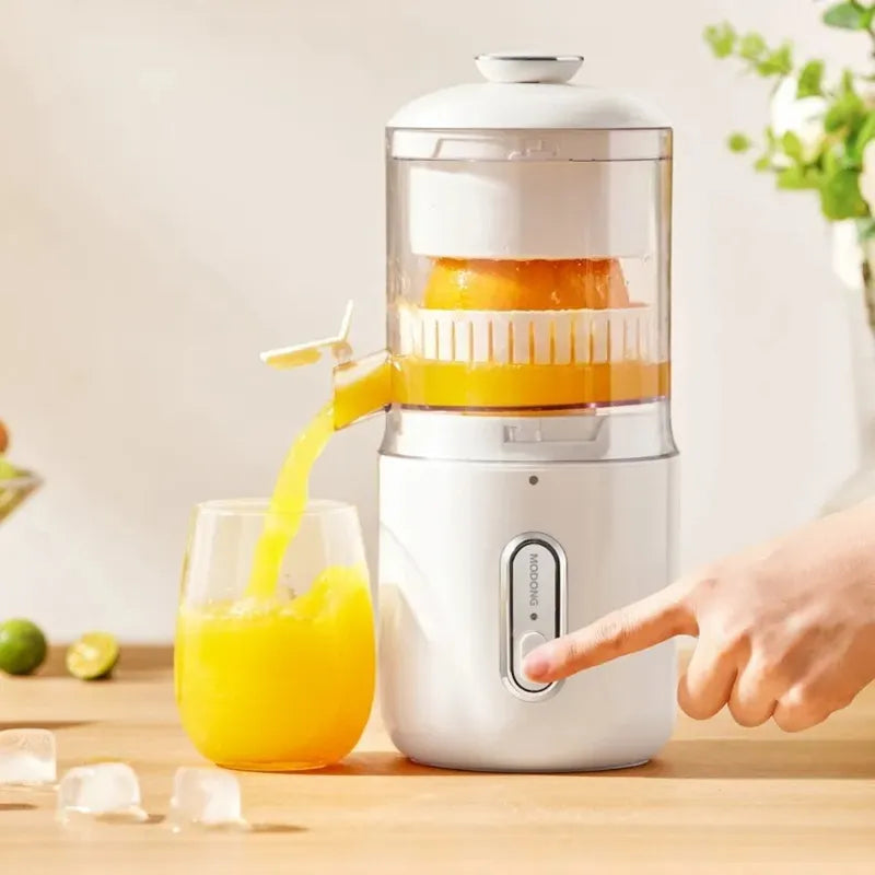 Wireless Electric Juicer – Portable USB Mini Fruit Squeezer 150ML